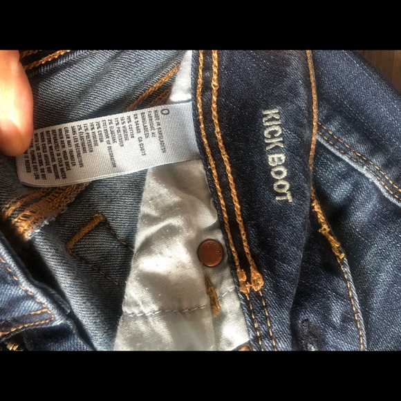 American Eagle Kick boot Jeans - Picture 3 of 3